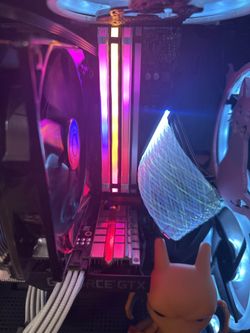 DDR4 Corsair ram 32GB (4x6gb) VENGENCE RGB PRO