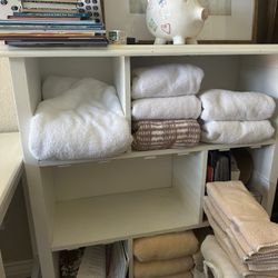 Bookshelf