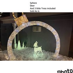 Chrismats Decorations 