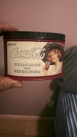 Vintage Coca-Cola Collectible Tin