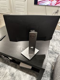 Dell 24 Inch Monitor