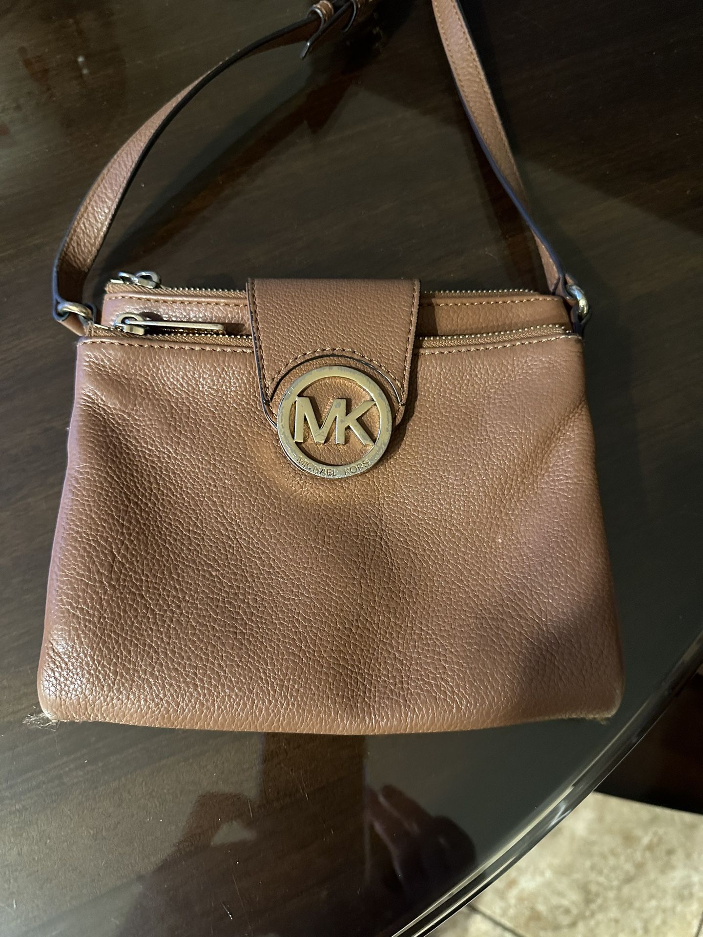 Michael Kors Cross Body Pocketbook