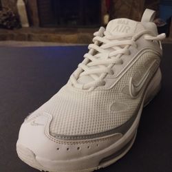 (Size-8.5) Like New, Women's, Nike Air Max AP Shoes Sneakers - White (CU4870-102) Little Use, 