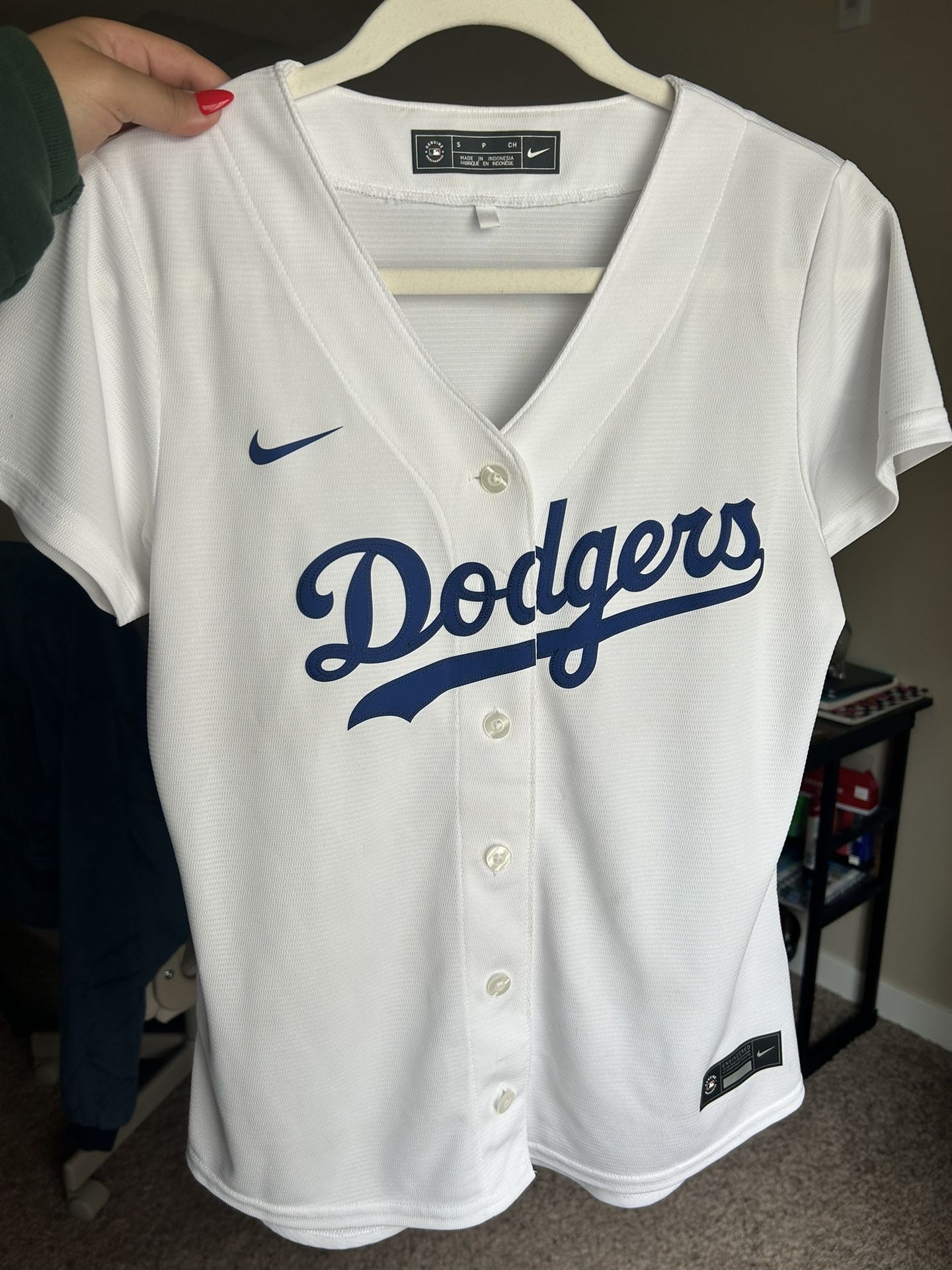 Small Women’s Dodgers Jersey