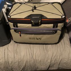 Titian Cooler/igloo  Cooler