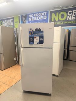 🌟 3/12 - 3/15 SALE 🌟 Frigidaire Refrigerator White Top and Bottom