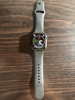 Apple Watch SE Gen 1