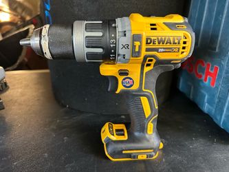 Dewalt dcd794 20v cordless 1/2 drill driver