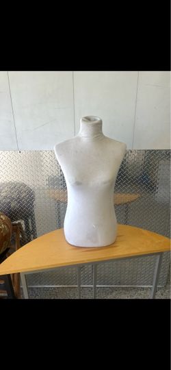 Dress form