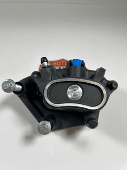 18-22 Harley-Davidson Sportster XL1200/XL883N  Iron Front Brake Caliper OEM 41300010. SM9KNT0274