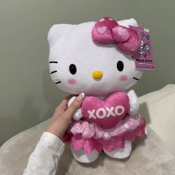 Hello Kitty Valentine’s Day Walker