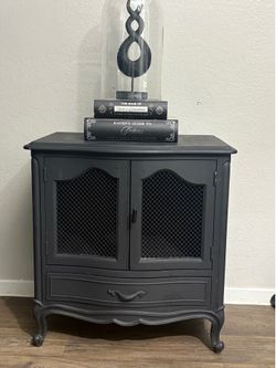 Black side table