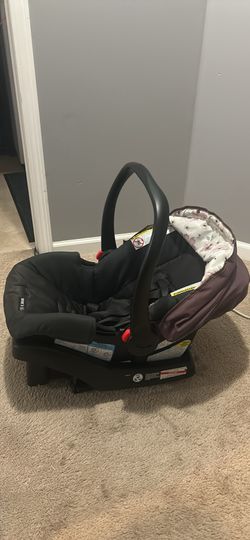 Infant Car Seat and Attachment