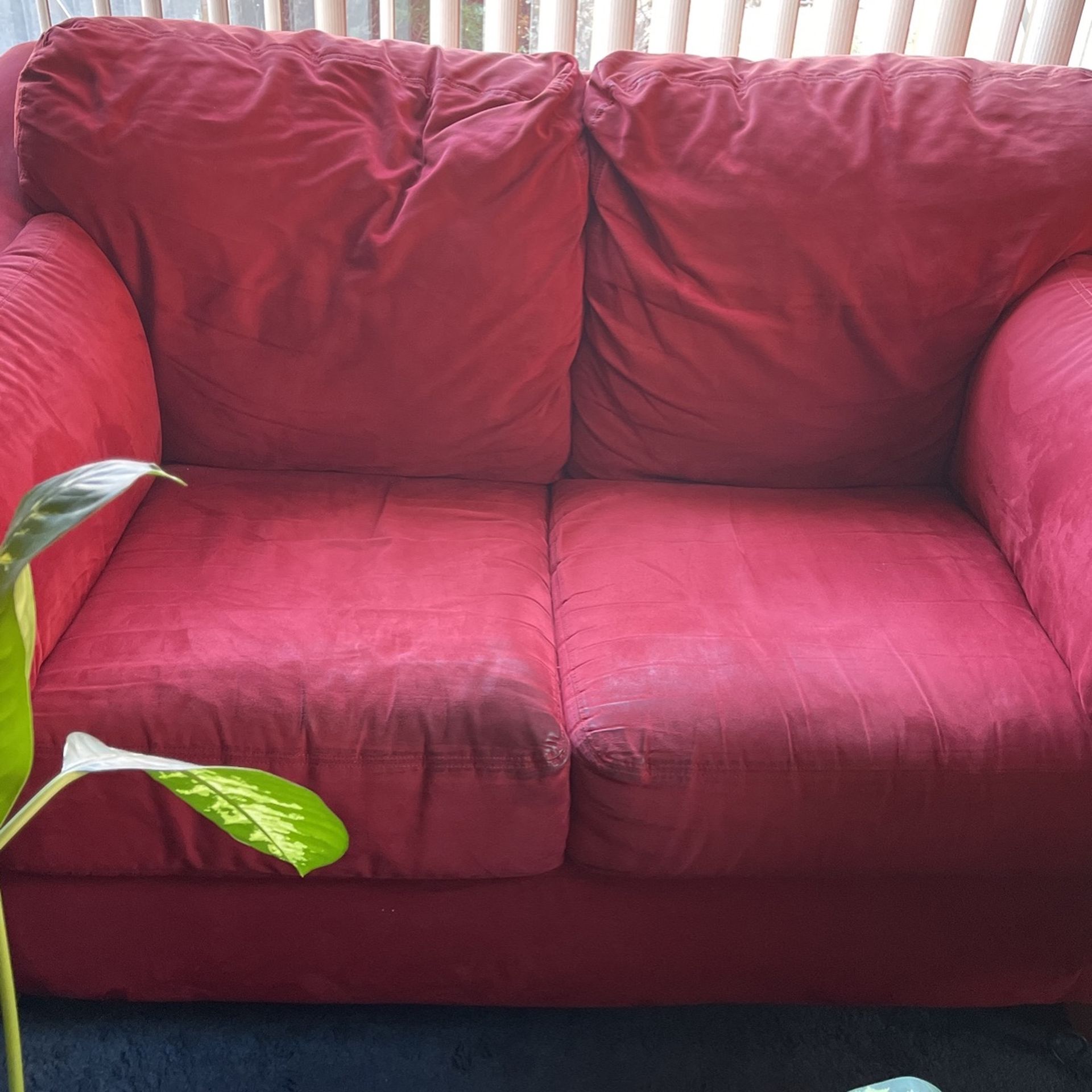 Loveseat for Sale in Cleveland, OH OfferUp