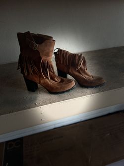Fashion Boots s8 $5