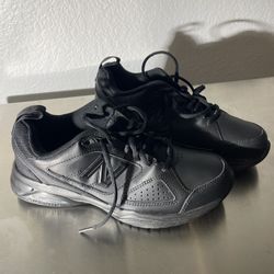 New Balance Woman 8.5