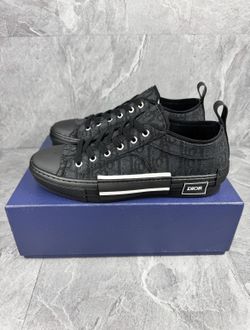 Dior B23 Trainers 
