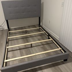 Full size Bed With Box spring And Mattress 