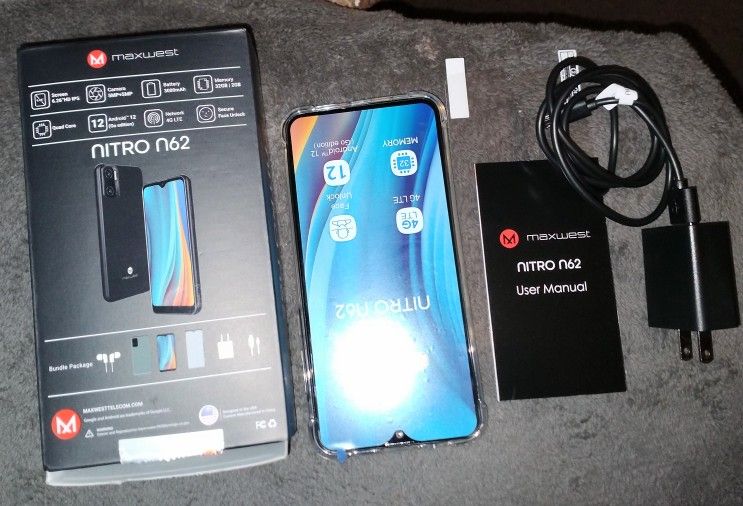 NEW UNLOCKED DUAL SIM MAXWEST NITRO N62 SMARTPHONE