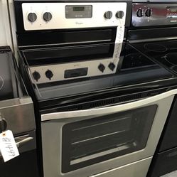 Whirlpool 4 burner Glass Top Black Stainless Steel Range. 1 year Warranty 