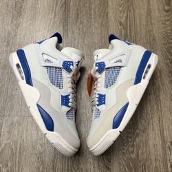 Jordan 4 Retro