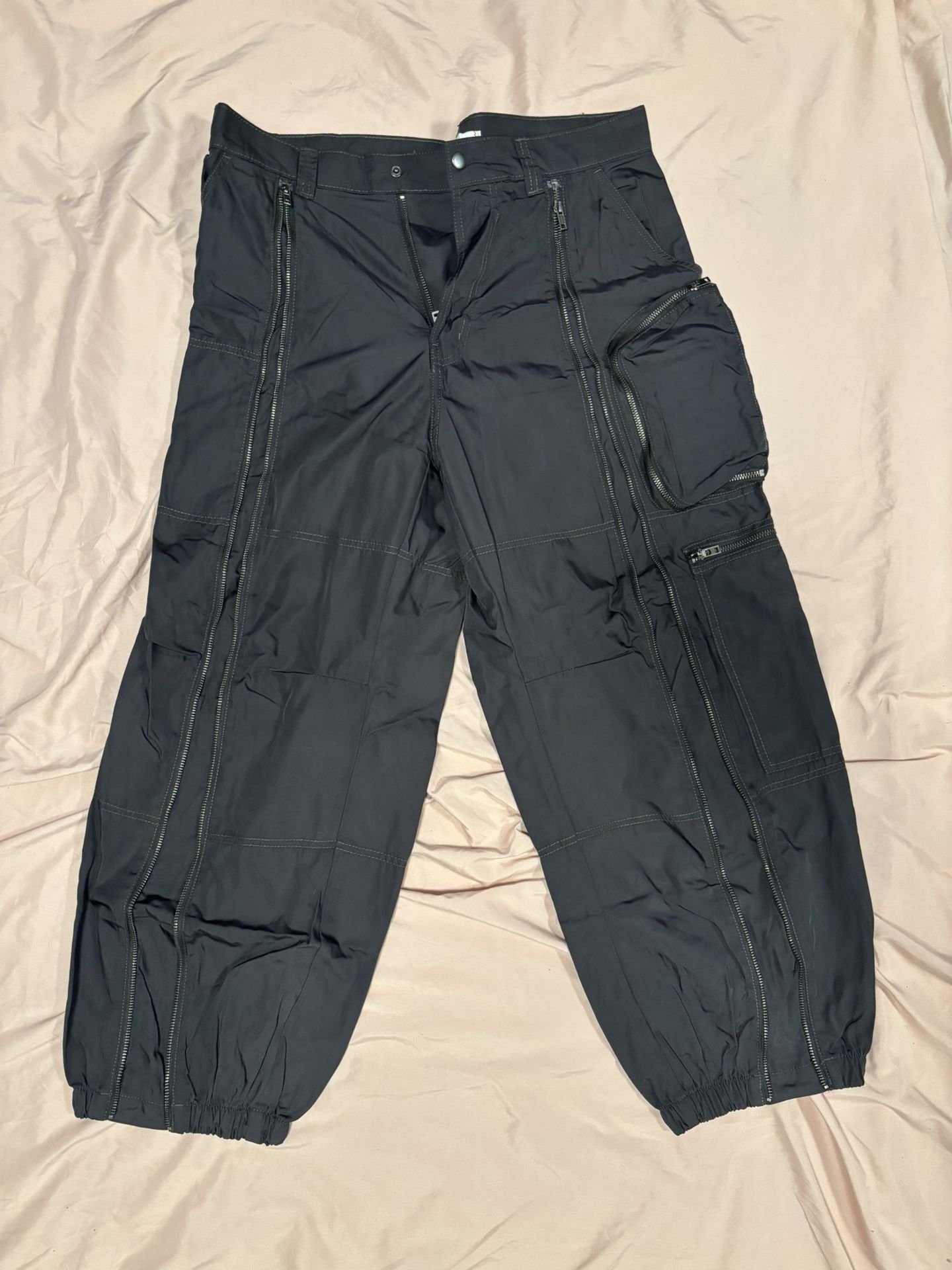 BDG Pants (Sz Medium)