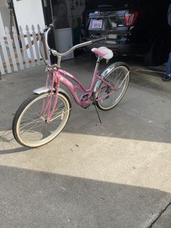 26” Schwinn Girls Beach Riders Bike