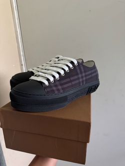 Burberry shoes