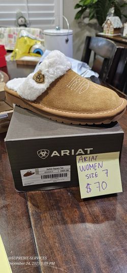 Ariat Christmas Presents Regalos