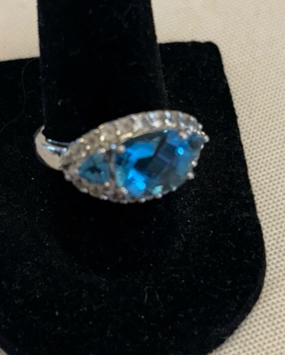 Vintage Blue Topaz Ring