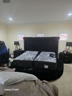 7 piece Kingsize Bedroom set
