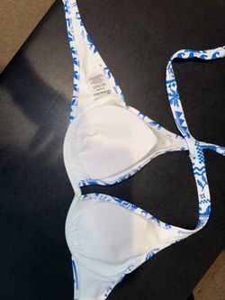 Boundaries Bikini Top White Blue Print
