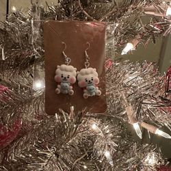 BT21 Earrings 