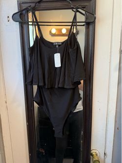 Bodysuit tee size M brand new