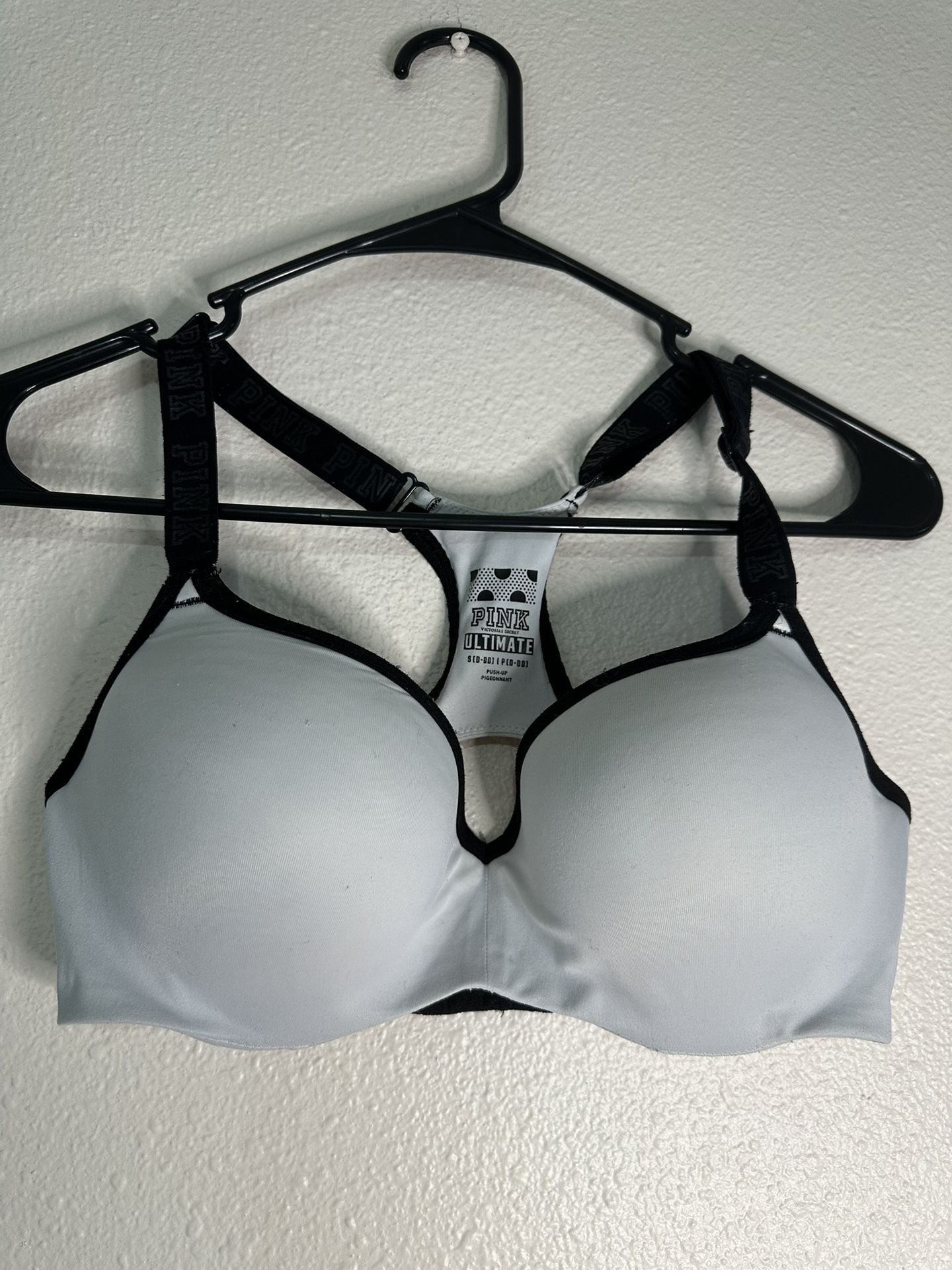 PINK Victoria Secret Ultimate Push Up Sports Bra Black/White Small