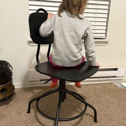 Swivel Chair with Adjustable Height