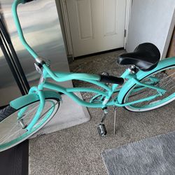 Hyper 26" Women's Beach Cruiser Bike