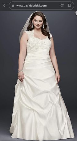Davids Bridal Wedding Dress