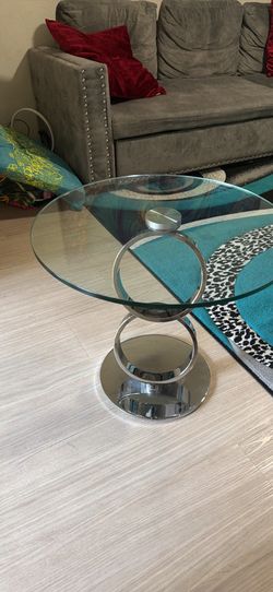 Modern Glass & Chrome End Table