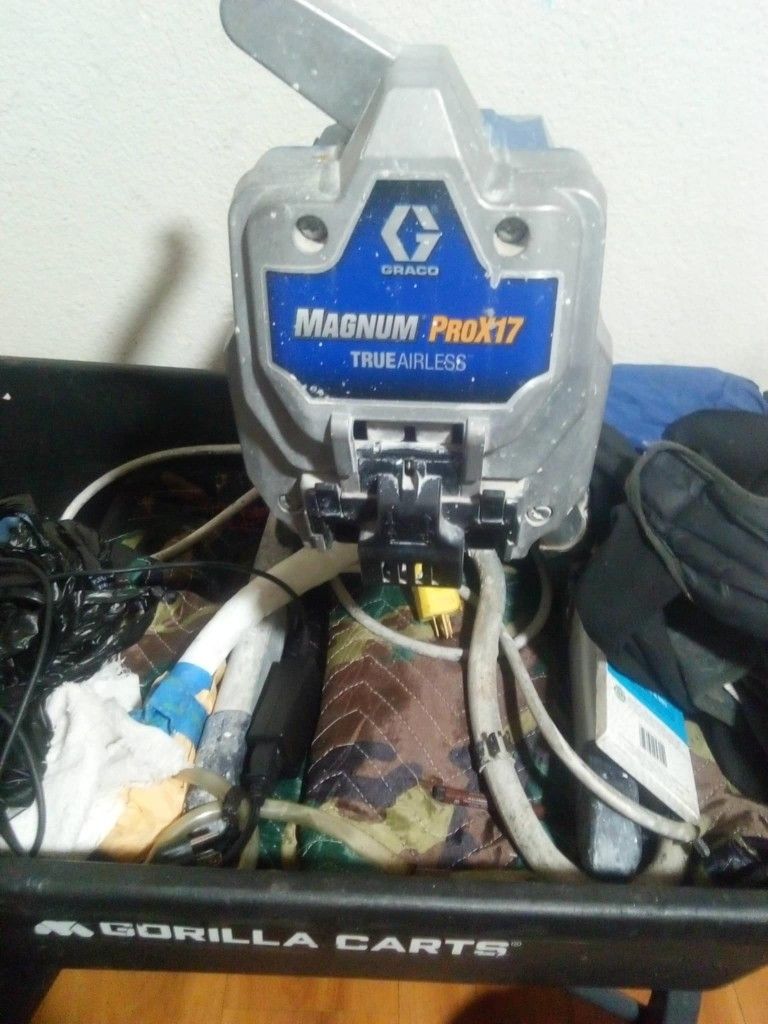 Used Paint Sprayer! Magnum ProX17
