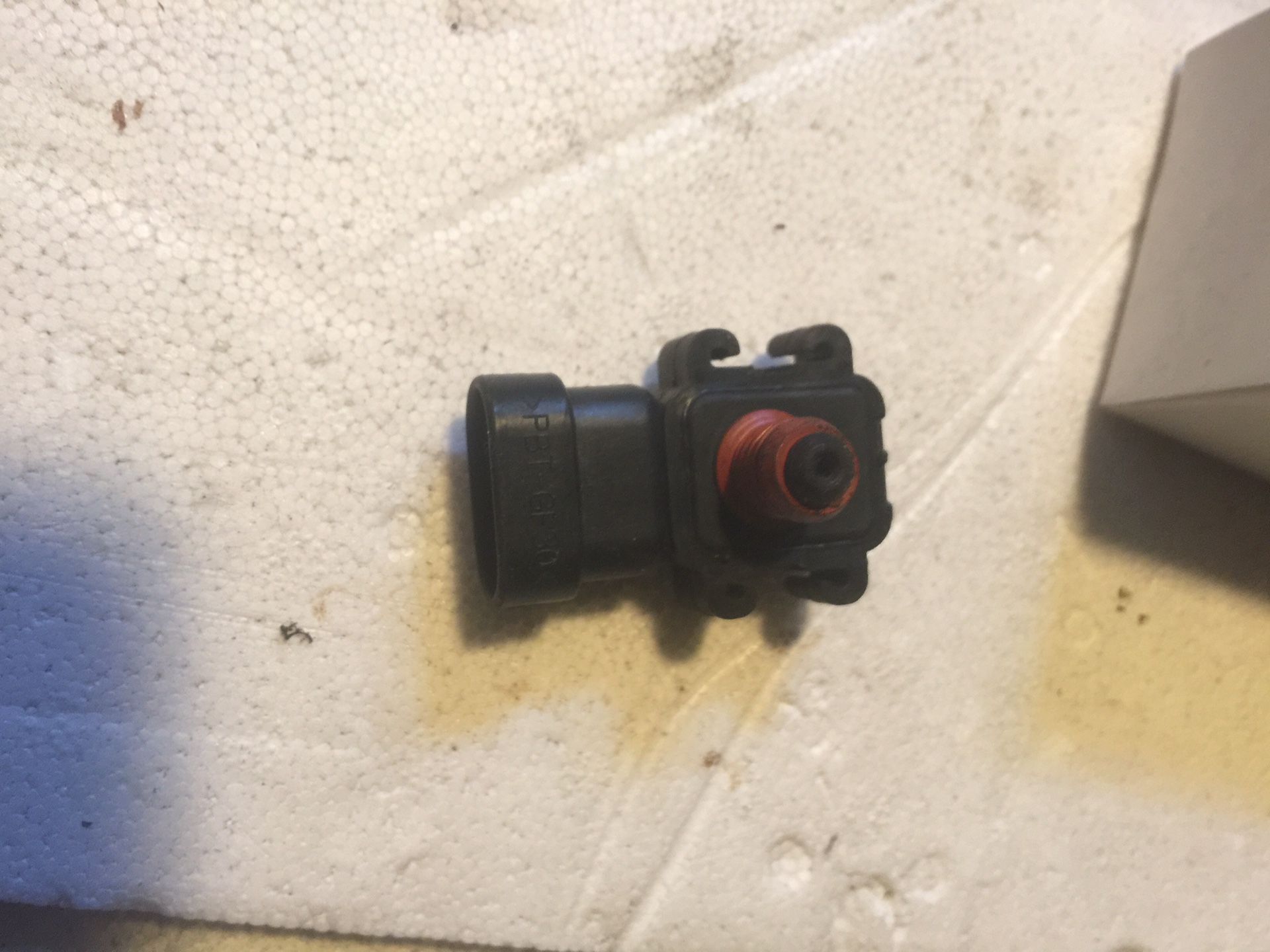 GM Chevy parts - Avalanche, others