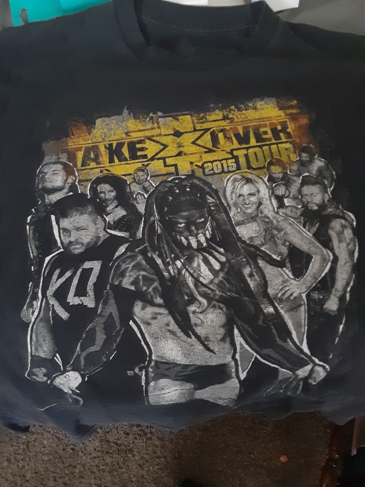 Retro wwe take over tour size medium