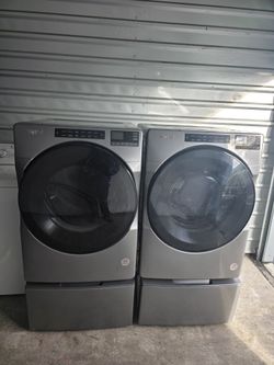Whirlpool Duet Washer And Dryer Set