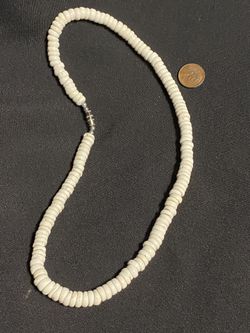 Vintage, Handmade Genuine Puka Shell Necklace