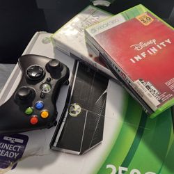 Xbox 360 Slim 250GB W Games