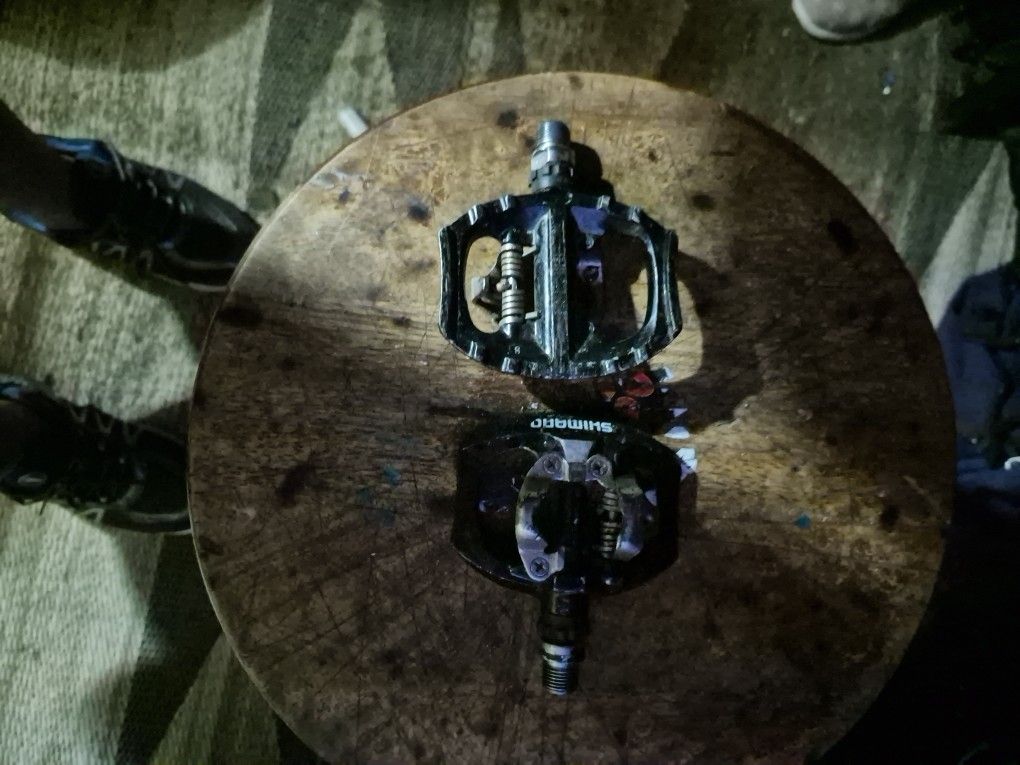 Shimano Spd Clipless Pedals