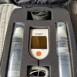 Exogen Ultrasound Bone Healing System Bioventus w/ Case Gel Accessories