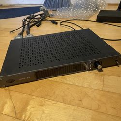 MINT Universal Audio Apollo x16 Heritage Edition Thunderbolt 3 Audio Interface - apx-16 In Jupiter