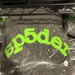 SP5DER Hoodie – Size L – Brand New