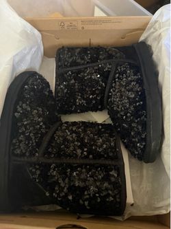 Sequin black Ugg’s